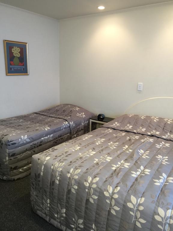 Ascot On Fenton Motel Роторуа Екстериор снимка