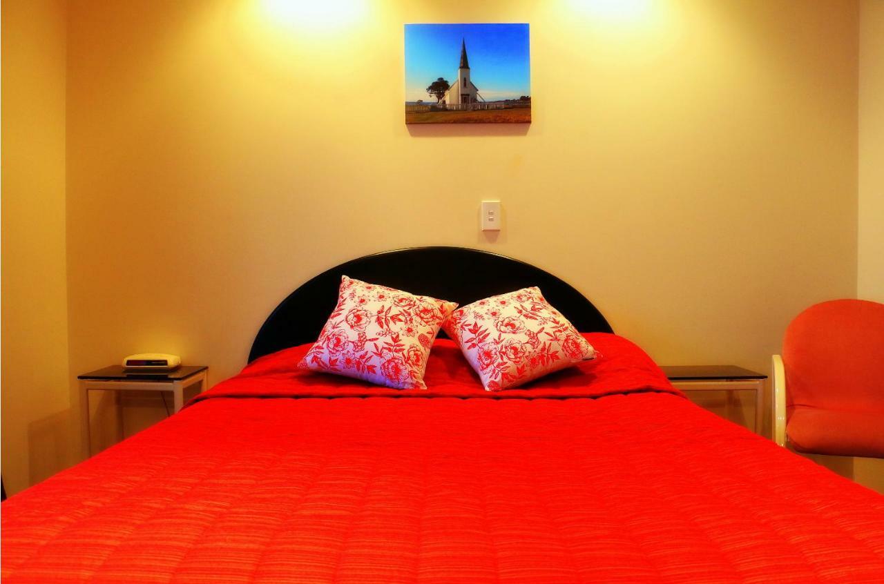 Ascot On Fenton Motel Роторуа Екстериор снимка